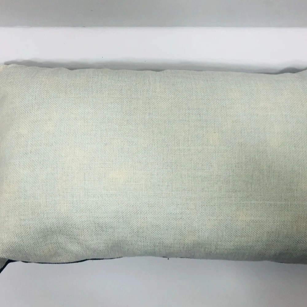 Throw Pillow “Believe”